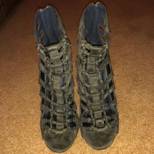 Olivia Ferguson Heels